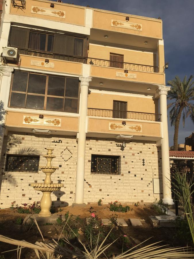 Pyramids Loft Guesthouse Cairo Exterior photo