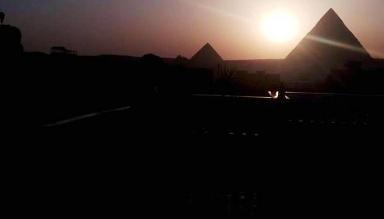 Pyramids Loft Guesthouse Cairo Exterior photo