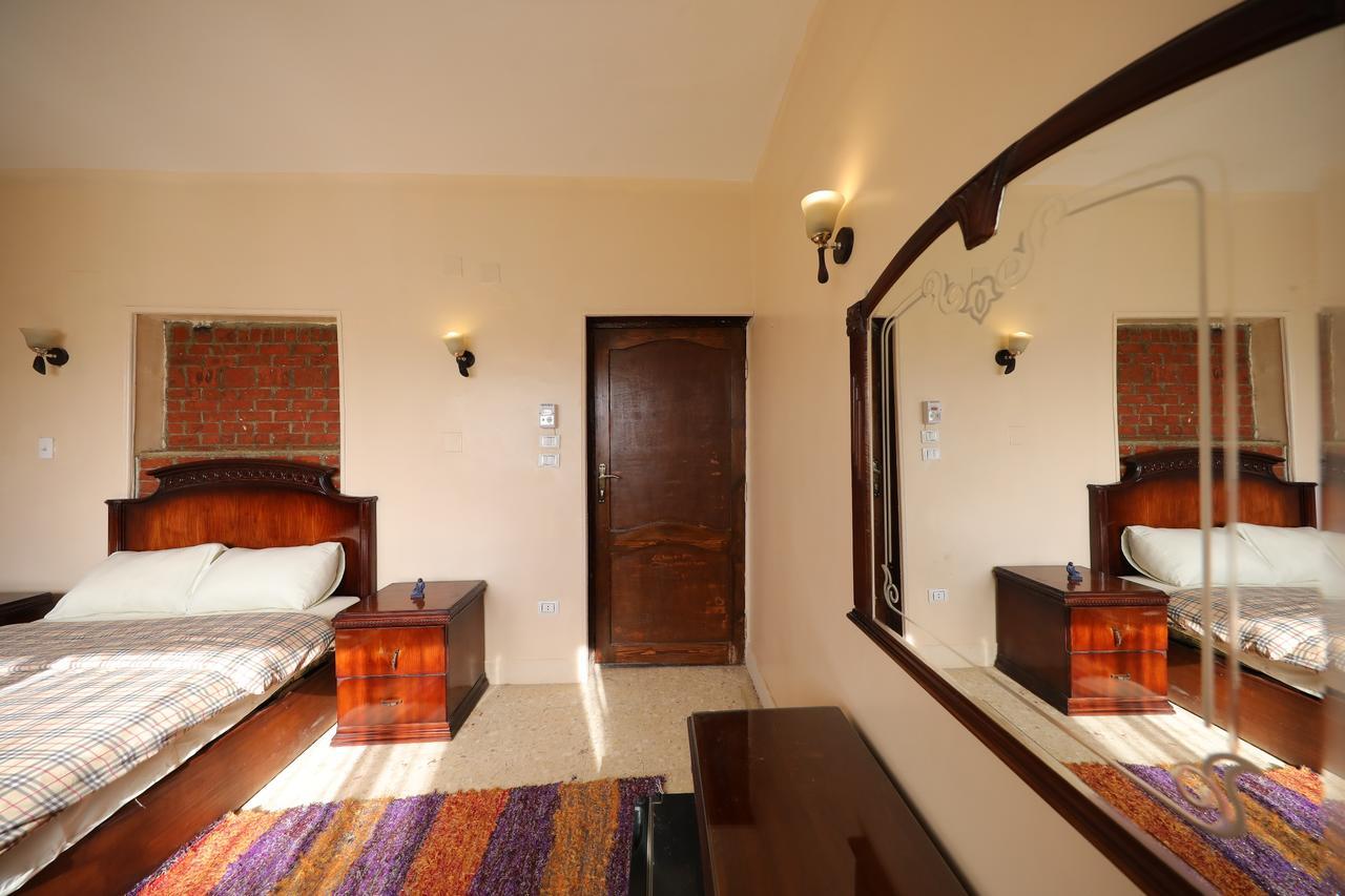 Pyramids Loft Guesthouse Cairo Exterior photo