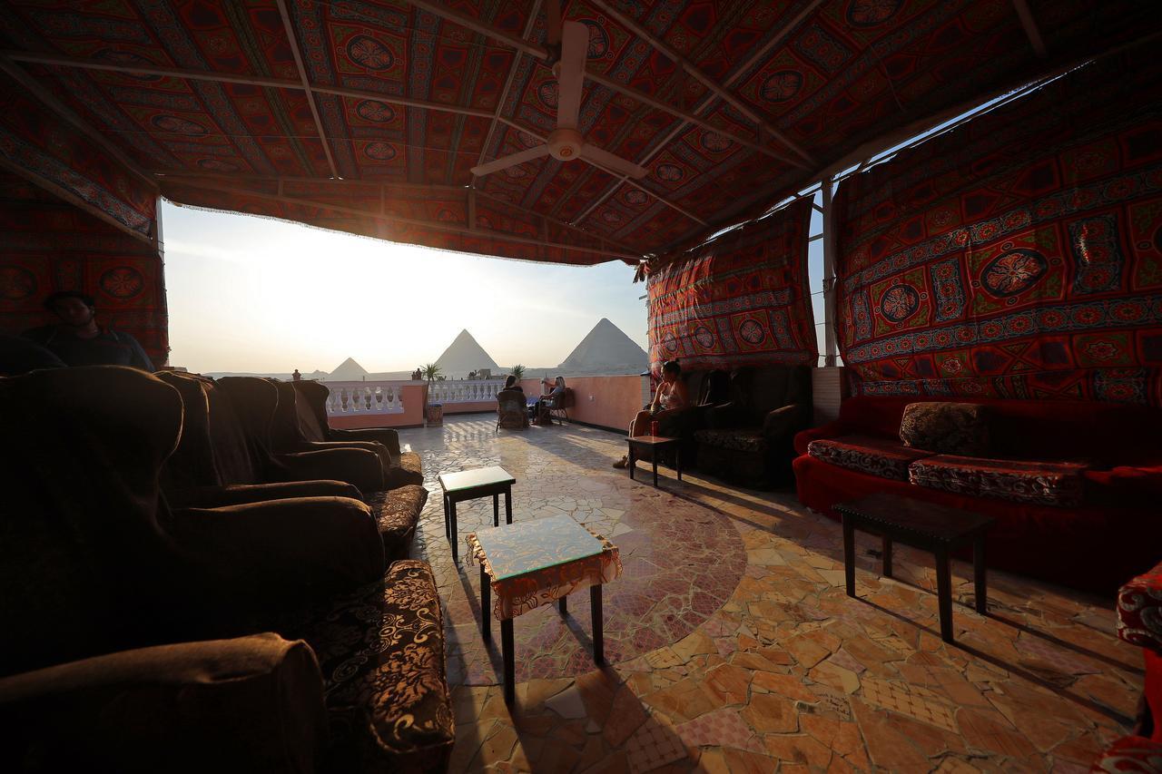 Pyramids Loft Guesthouse Cairo Exterior photo
